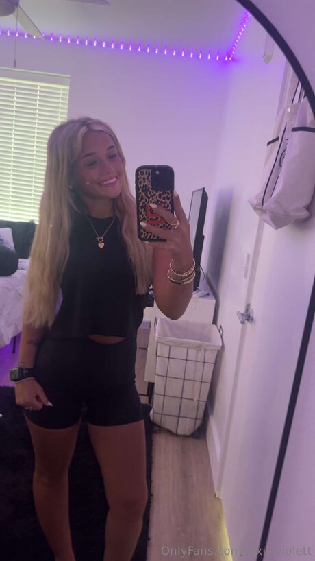 Juliannapeyton