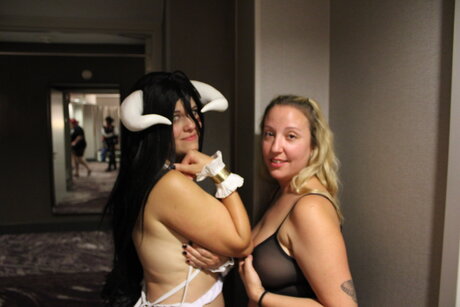 Lady Albedo 96