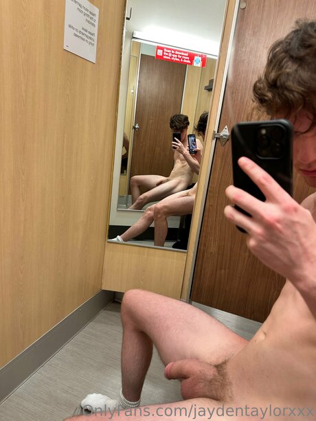 Naken läckt OnlyFans-bild av Jaydentaylorxxx