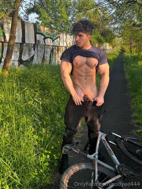 Codyae444