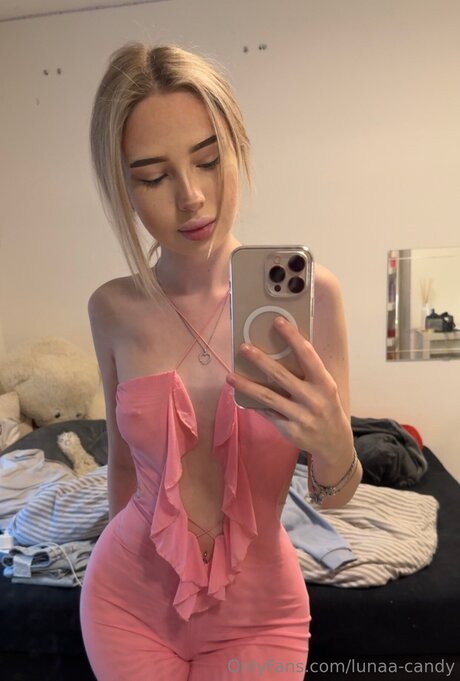 Nøgent lækket OnlyFans-billede af Sophiatiel