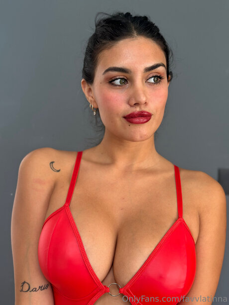 Favvlatinna