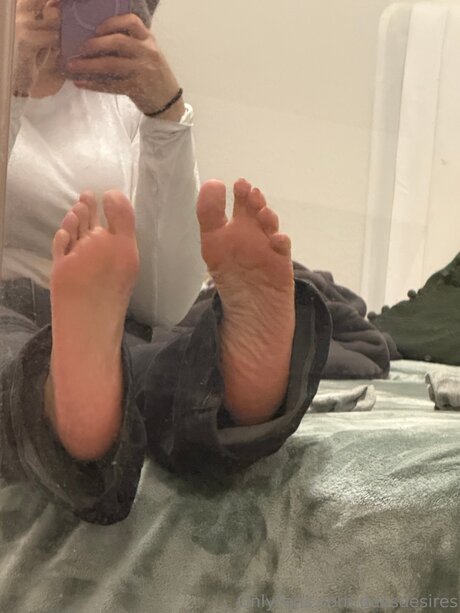 Naakte gelekte OnlyFans-foto van Deesdesires