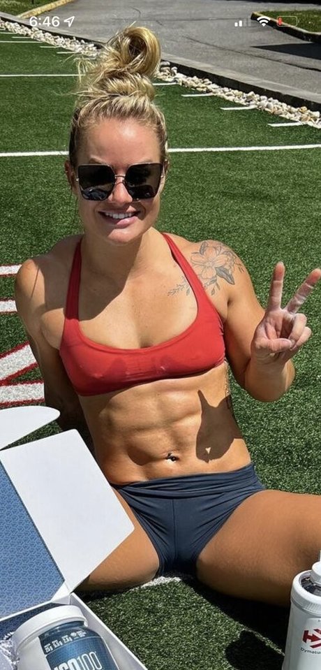 Nahá fotka uniklých OnlyFans od Dani Elle Speegle