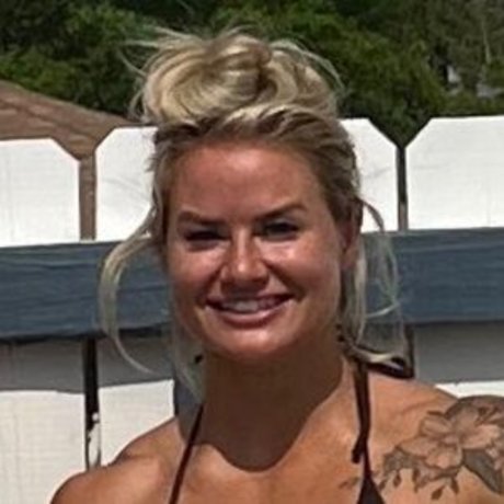 Naken lekkede OnlyFans-bilde av Dani Elle Speegle