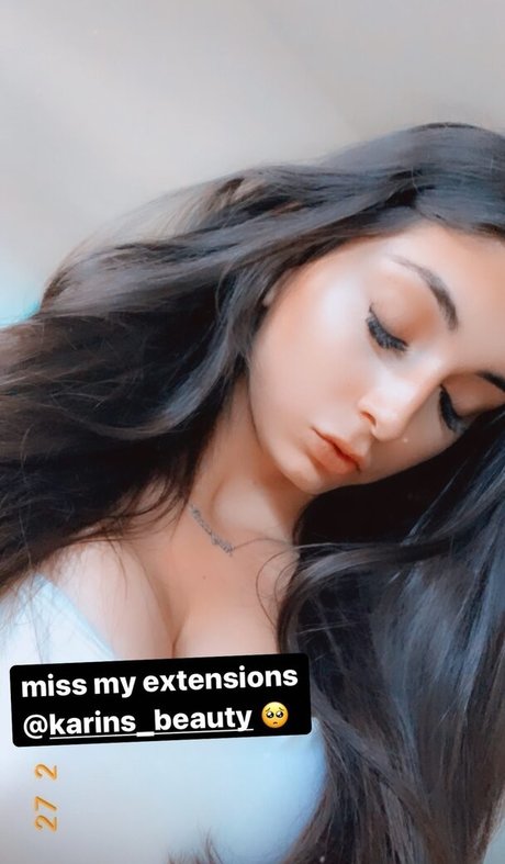 Nahá fotka uniklých OnlyFans od Mayroon Kawash