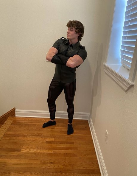 Nahá fotka uniklých OnlyFans od Calebsky