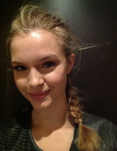 Josephine Skriver