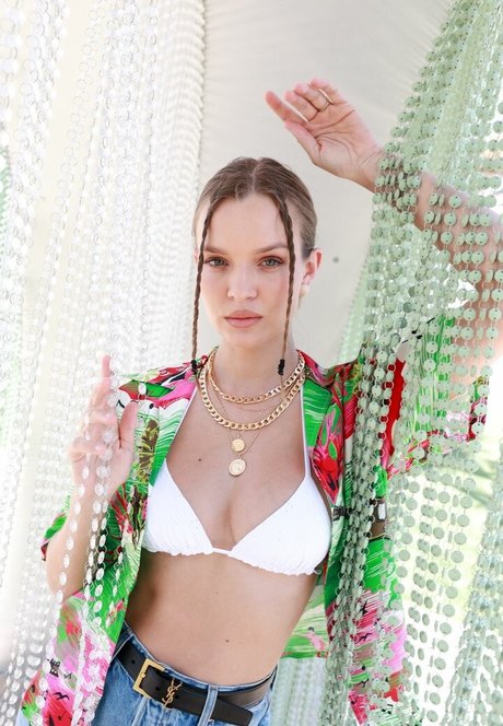 Josephine Skriver