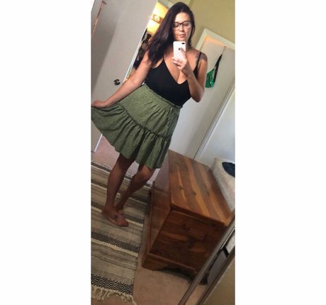 Tallnerdywoman