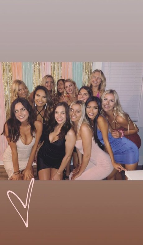 Naken lekkede OnlyFans-bilde av Theresa