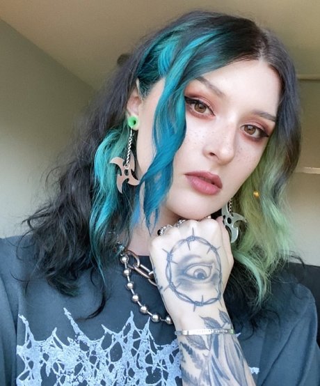Nahá fotka uniklých OnlyFans od Mothica