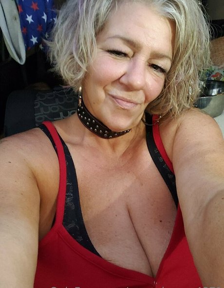 Queenkarma4871
