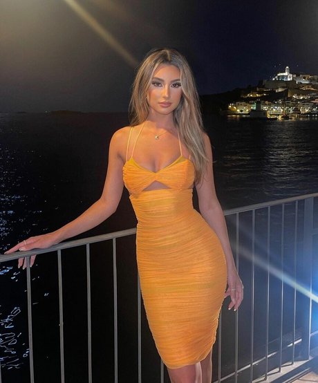 Adriatiles  nude leaked OnlyFans photo
