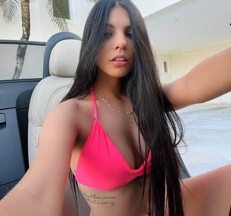 Liandra Bruder OnlyFansリークヌード写真