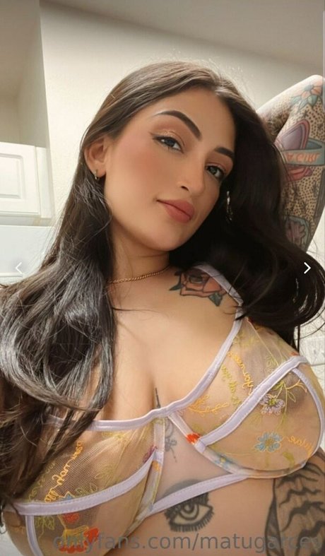Nahá fotka uniklých OnlyFans od Matu Garces