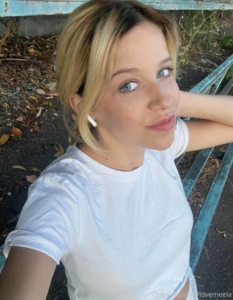 Naken läckt OnlyFans-bild av Iammeela