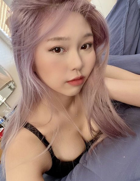 Nahá fotka uniklých OnlyFans od Canahry