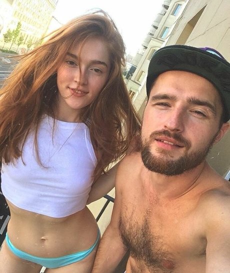 Nacktes geleaktes OnlyFans-Foto von Megakikiboy