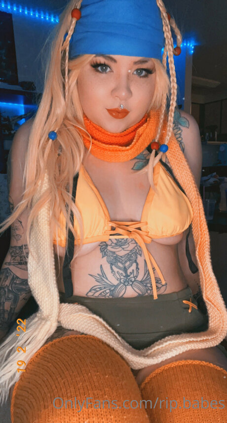 Naken läckt OnlyFans-bild av Rip Babes