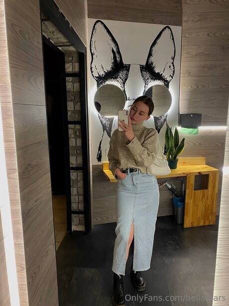 Naken lekkede OnlyFans-bilde av Bellastars