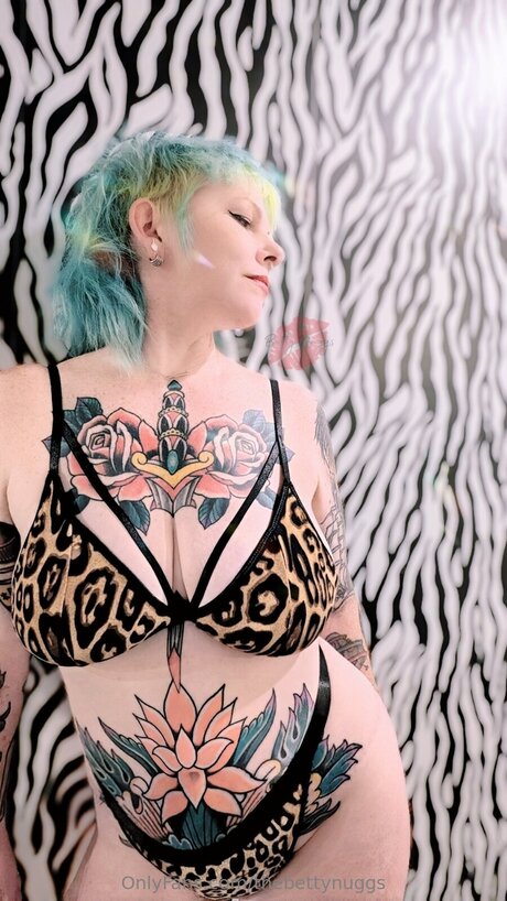 Foto nua vazada do OnlyFans de Thebettynuggs