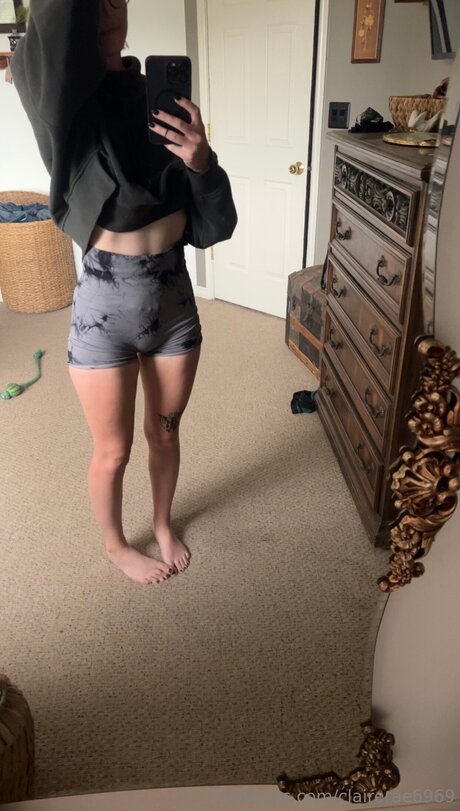 Alasti lekkinud OnlyFans-i pilt Clairerae6969