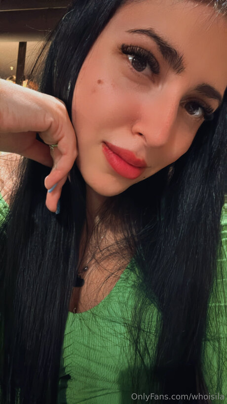 Whoisila