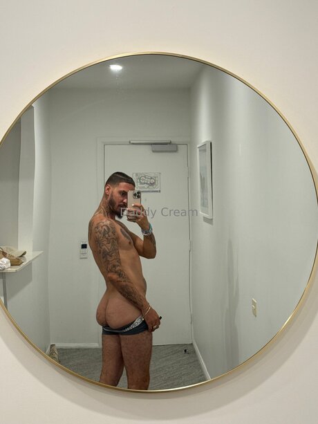 Nahá fotka uniklých OnlyFans od Daddycream