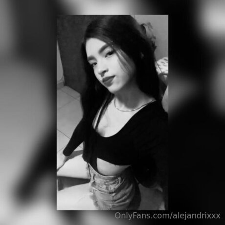 Naken läckt OnlyFans-bild av Alejandrixxx