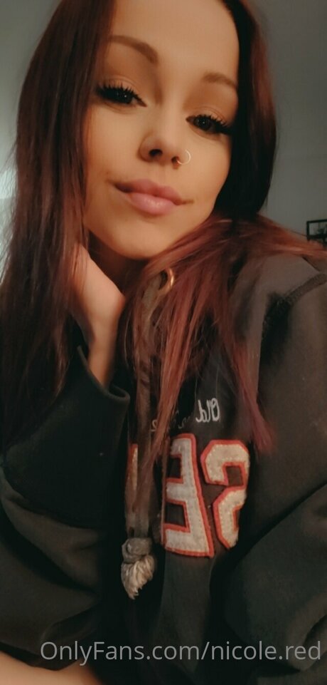Nacktes geleaktes OnlyFans-Foto von Nicole Red