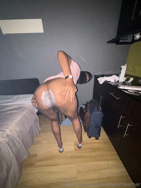 Nacktes geleaktes OnlyFans-Foto von Jayrtheecreamer