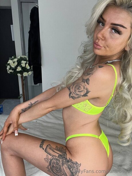 Foto di nudo di fuga di OnlyFans di Tararose1