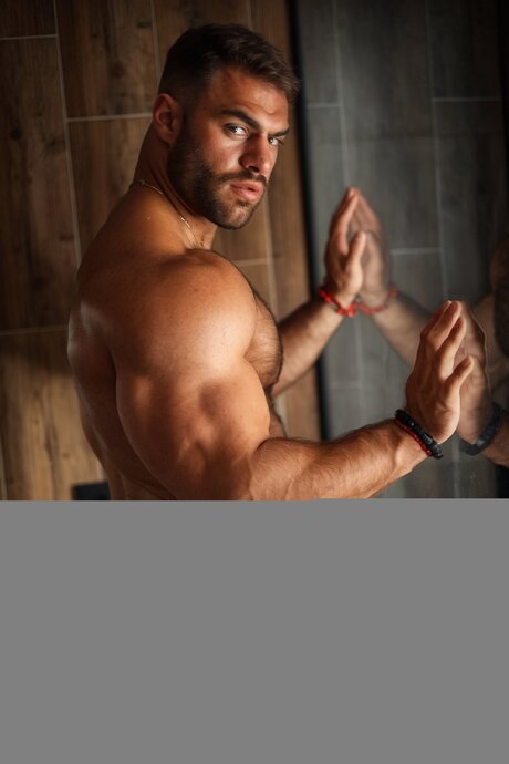 Naken lekkede OnlyFans-bilde av Jackharrer