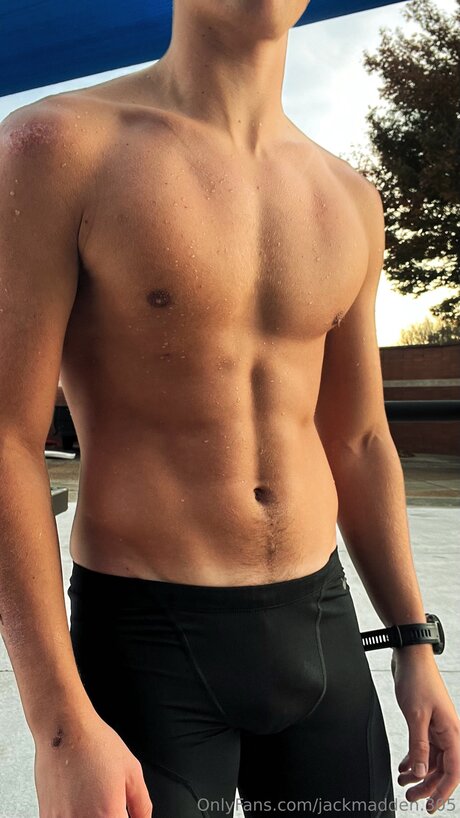 Naken lekkede OnlyFans-bilde av Jackmadden 305