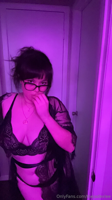 Nahá fotka uniklých OnlyFans od Thejadexlee