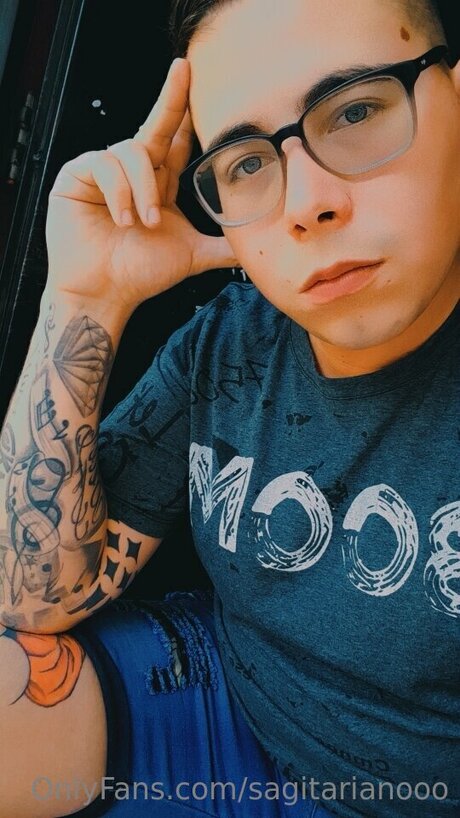 Naken lekkede OnlyFans-bilde av Sagitarianooo