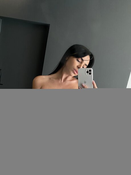 Naken lekkede OnlyFans-bilde av Lexxy Black