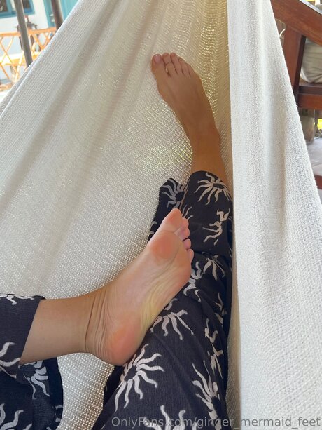 Ginger Mermaid Feet