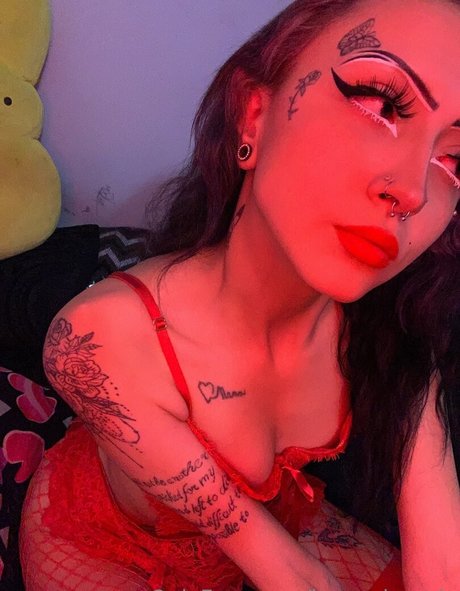 Naakte gelekte OnlyFans-foto van Honeybunnix