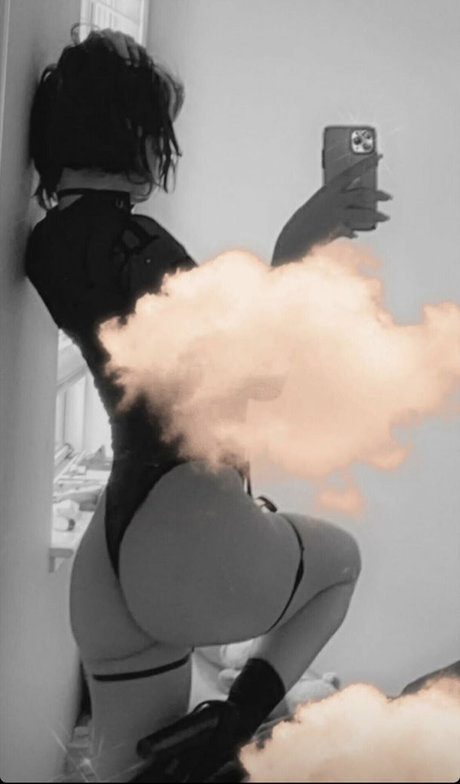 Nacktes geleaktes OnlyFans-Foto von Ltlyata