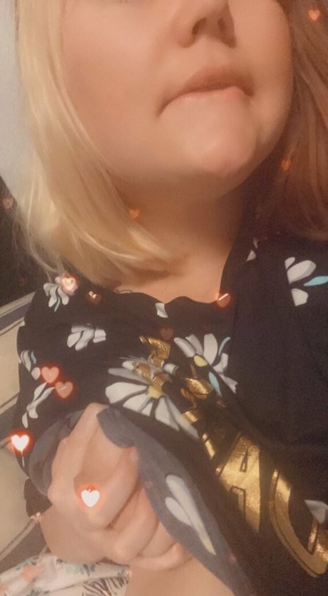 Naken lekkede OnlyFans-bilde av Squishmonsterr
