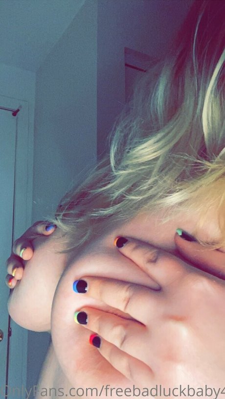 Foto nua vazada do OnlyFans de Freebadluckbaby420