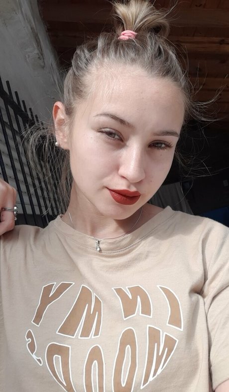 Nahá fotka uniklých OnlyFans od Conni55