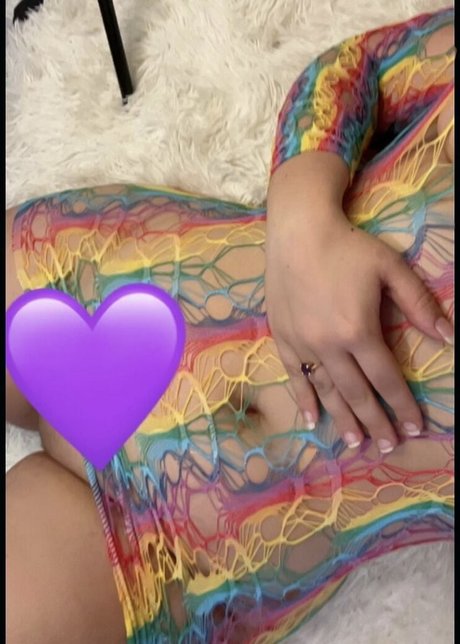 Nahá fotka uniklých OnlyFans od Dounia37