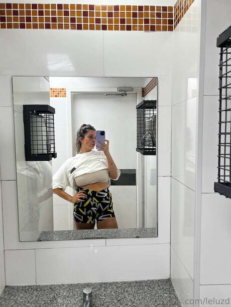 Nahá fotka uniklých OnlyFans od Leluzd