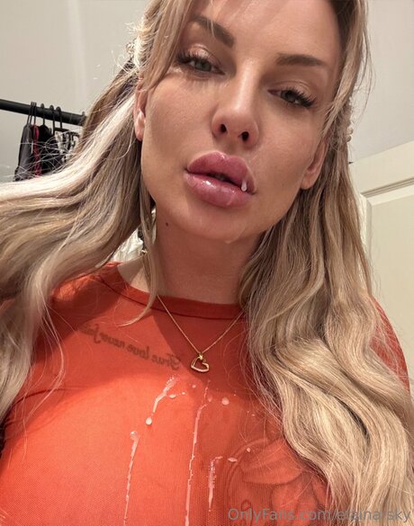 Elaina Sky
