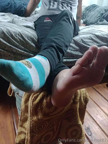 Naken läckt OnlyFans-bild av Big Foot81