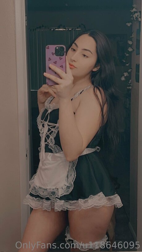 Naken läckt OnlyFans-bild av U118646095