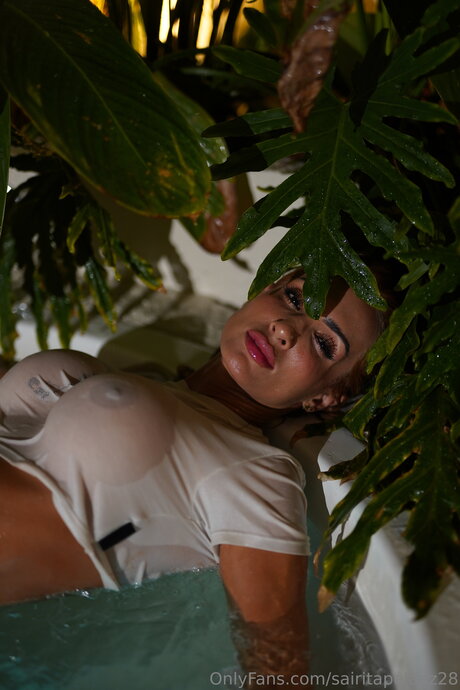 Foto nua vazada do OnlyFans de Sairitapelaez28